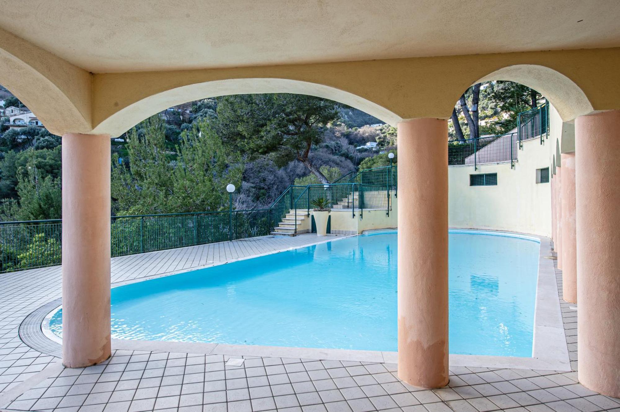 Appartement Porte De Monaco - Terrasse Vue - Parking - Cn